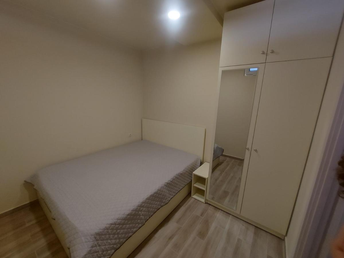 Andrew'S 2 Rooms Apartment In Batumi Ანდრიას 2 Ოთახიანი Აპარტამენტი Ბათუმში Extérieur photo
